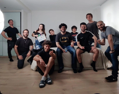 Imágen del equipo posando para una foto